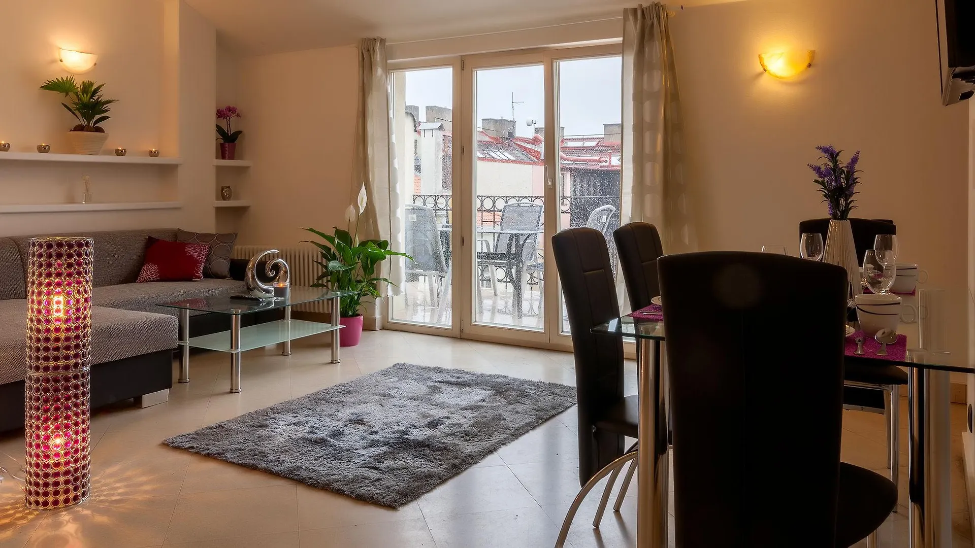 Legerova 33 Apartments Prague 3*,