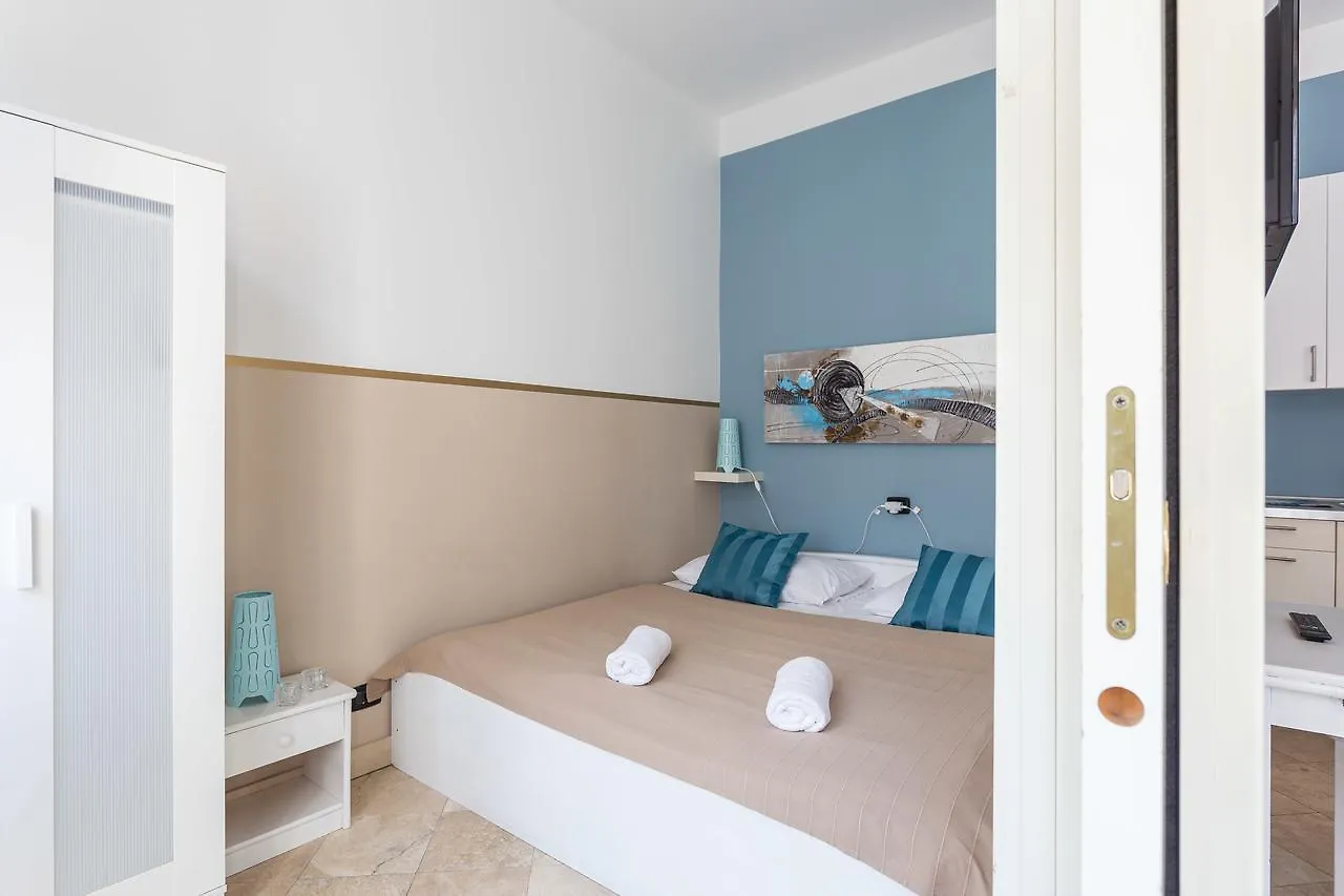 Legerova 33 Apartments Prague 3*,
